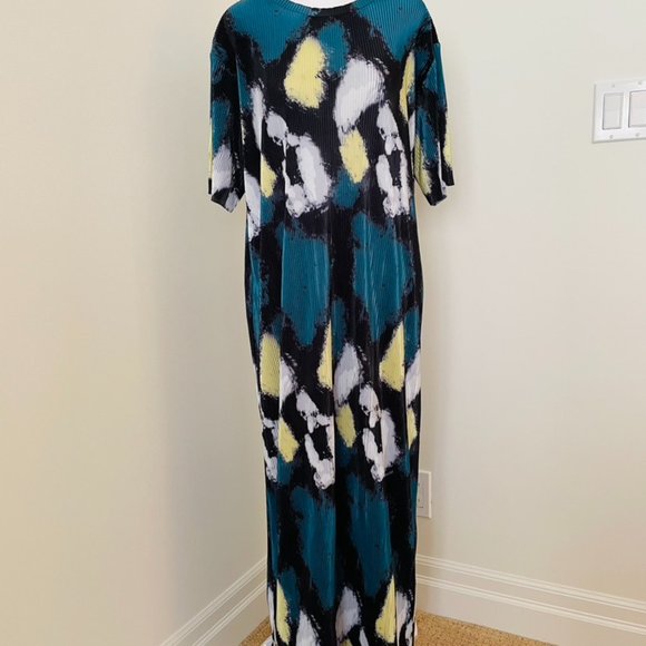 Pleted maxi dress - Multi colors. - Picture 2 of 7